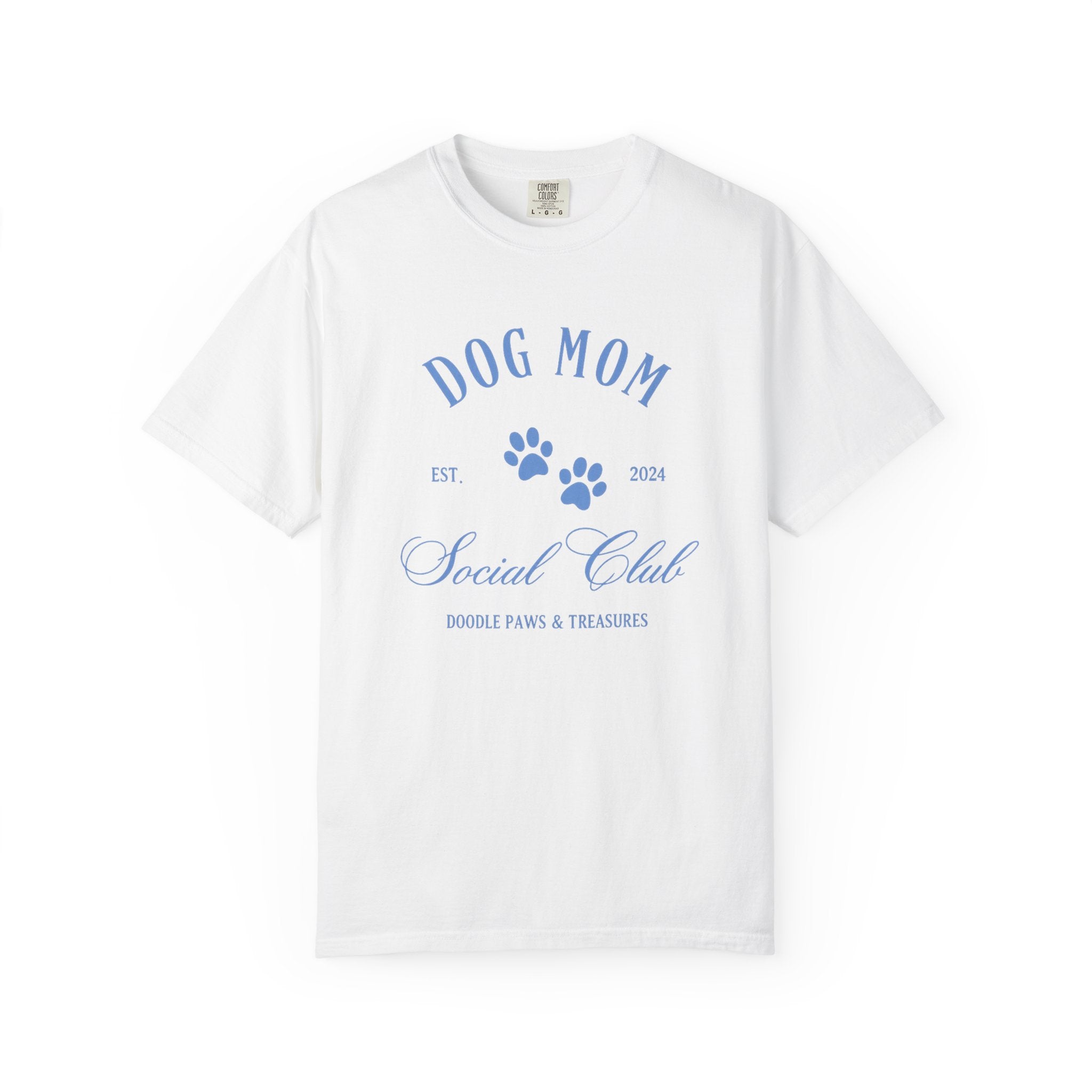 Dog Mom Social Club T-Shirt – Paw Print Graphic Tee for Dog Lovers
