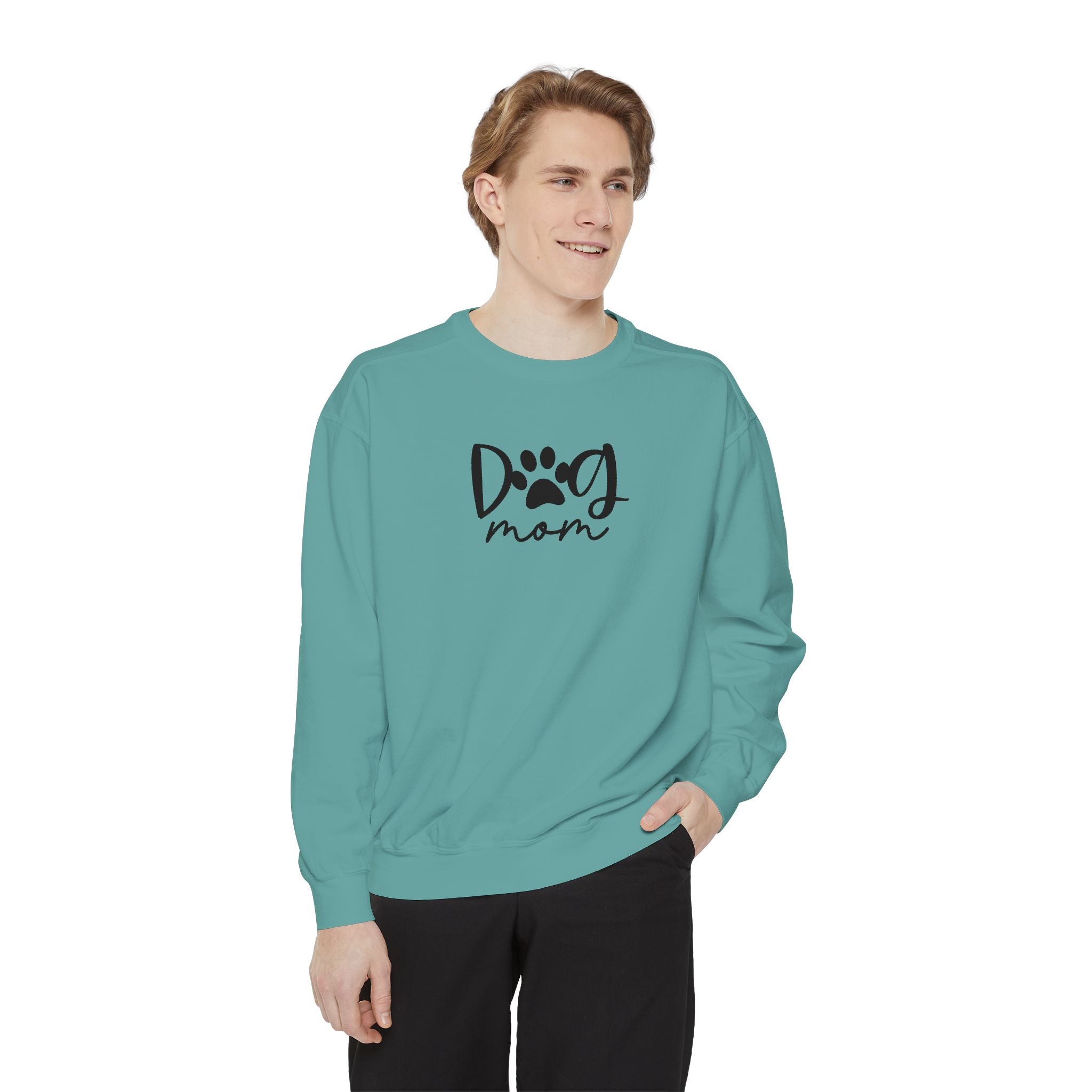 Dog Mom Sweatshirt – Comfort Colors Crewneck
