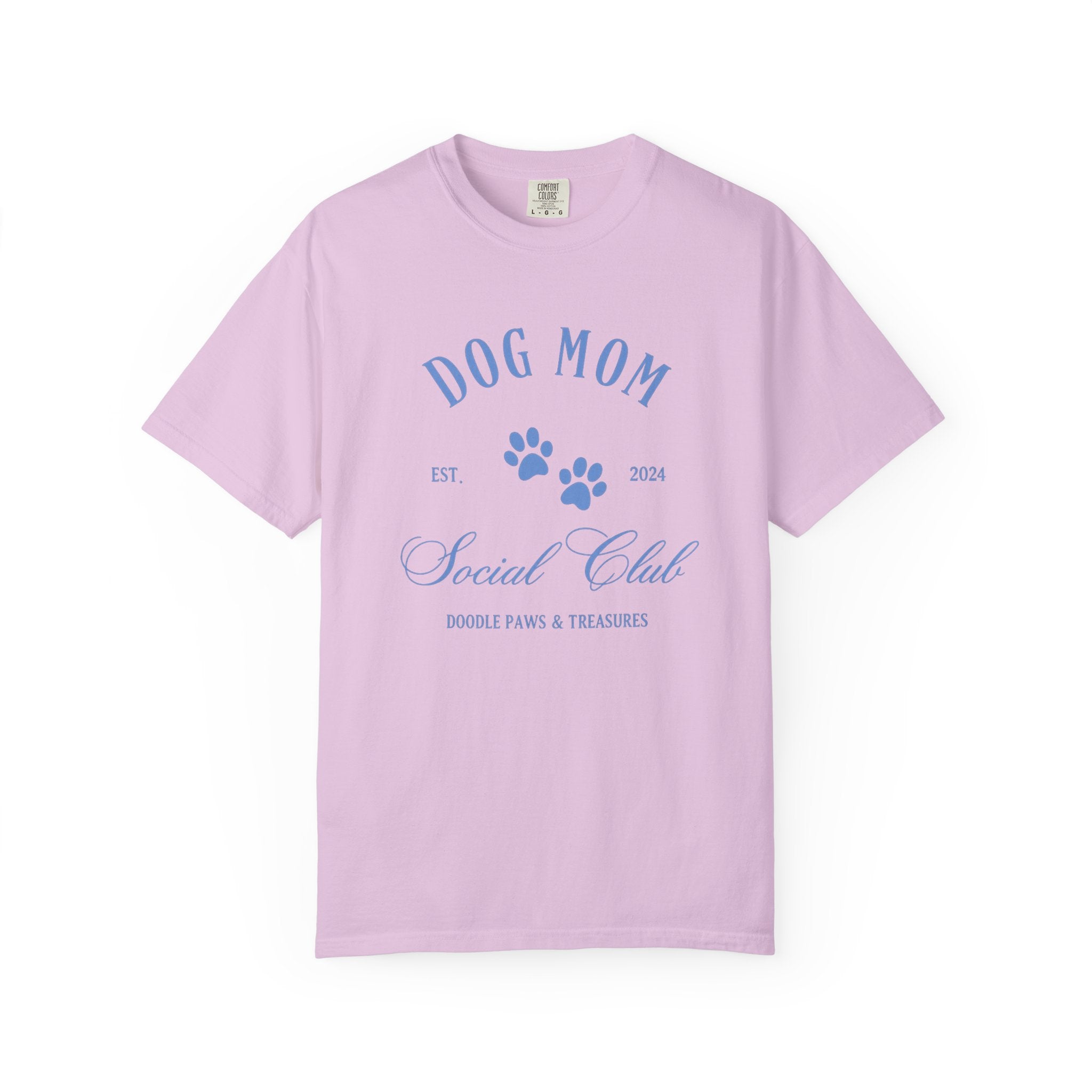 Dog Mom Social Club T-Shirt – Paw Print Graphic Tee for Dog Lovers