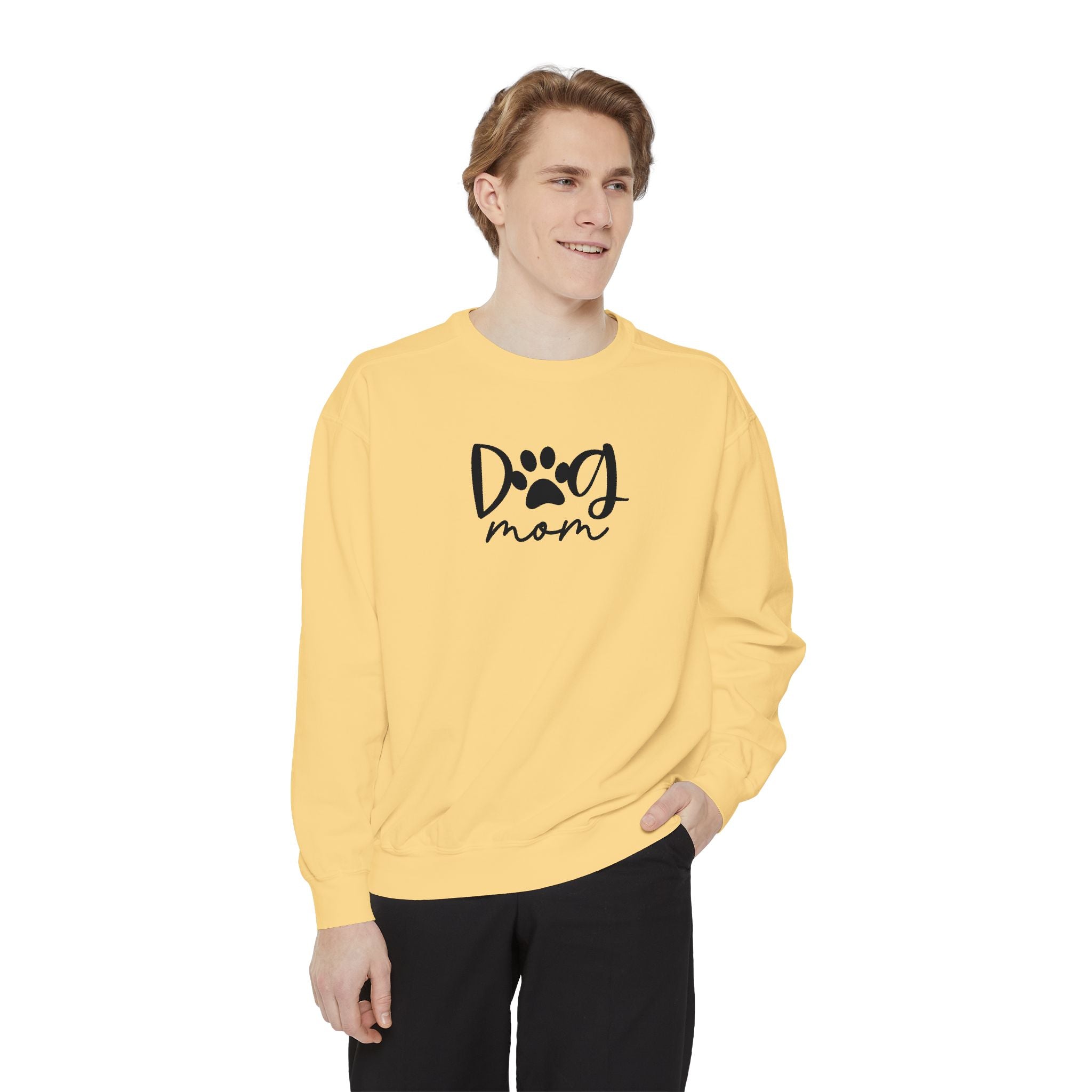 Dog Mom Sweatshirt – Comfort Colors Crewneck
