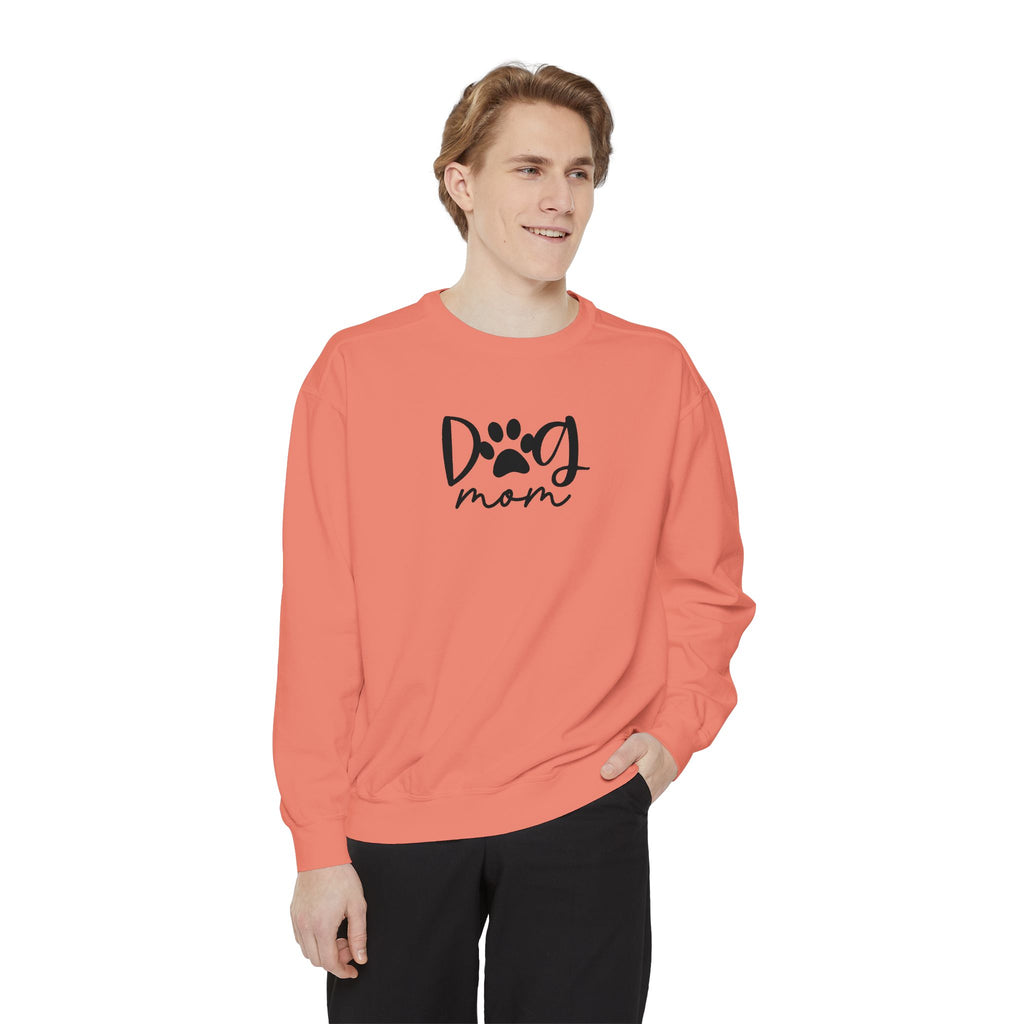 Dog Mom Sweatshirt – Comfort Colors Crewneck